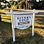 The Rivers Edge Motel