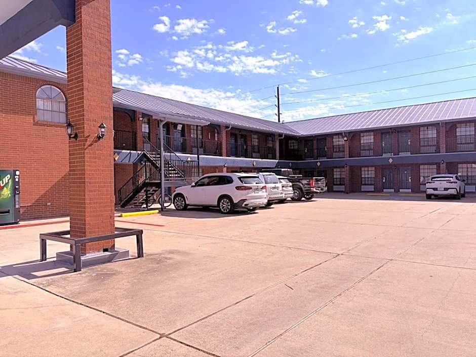 Express Inn & Suites Houston Katy