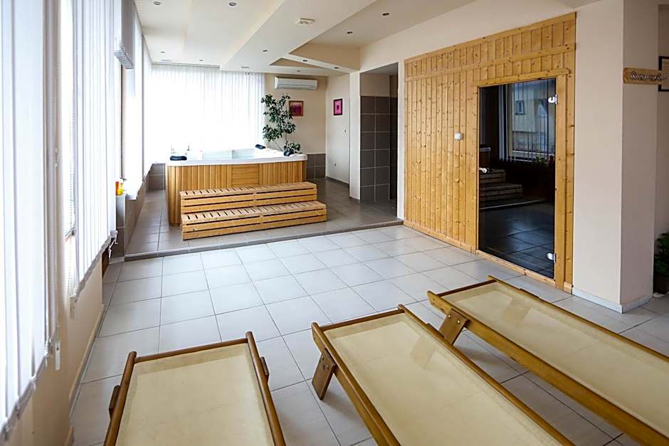 Sharkov Family Hotel