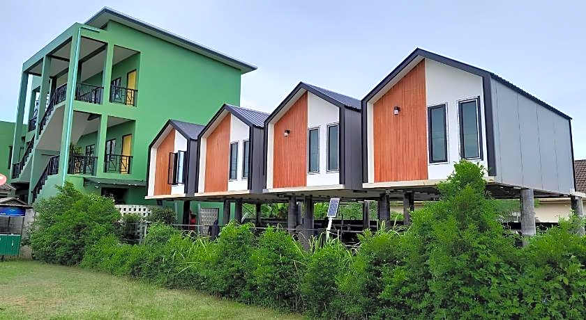 N&N HOUSE Laem Hin