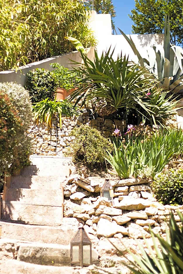 Les Chambres d'Hôtes du Grand Mornas