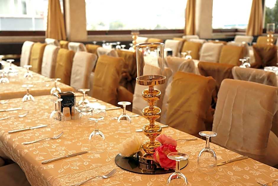 My House Otel