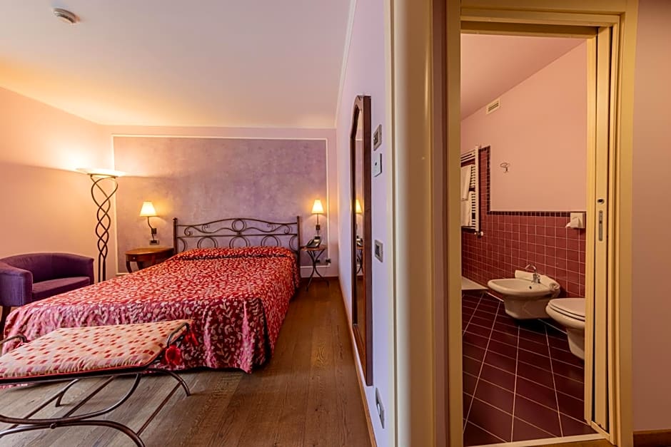 La Darsena Boutique Hotel & Restaurant