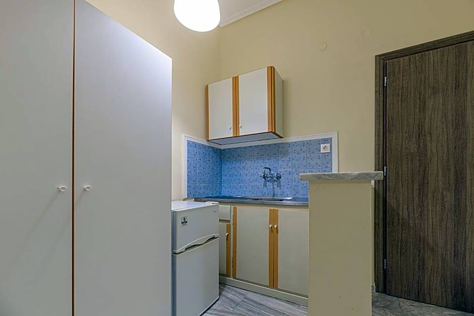 Denise Studios and Apartments