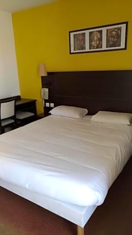 Kyriad Direct Arles Nord