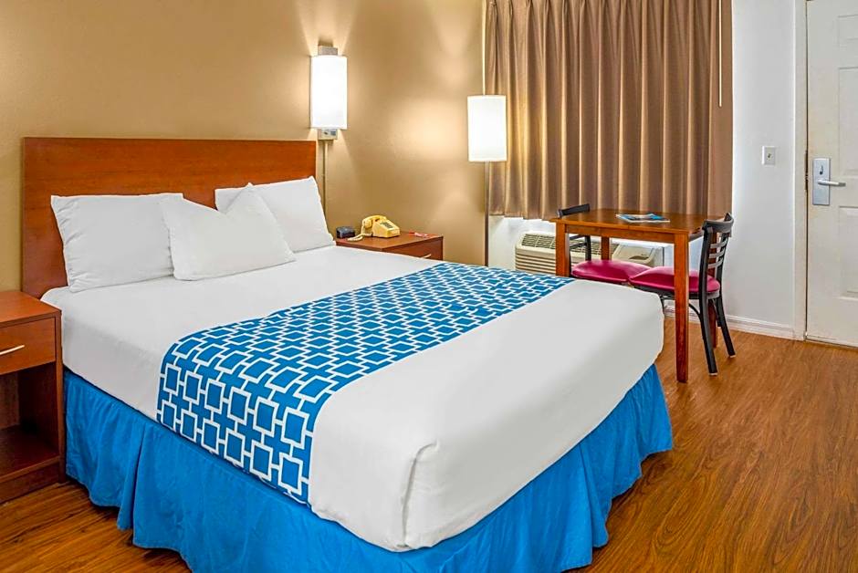 Econo Lodge Crystal River