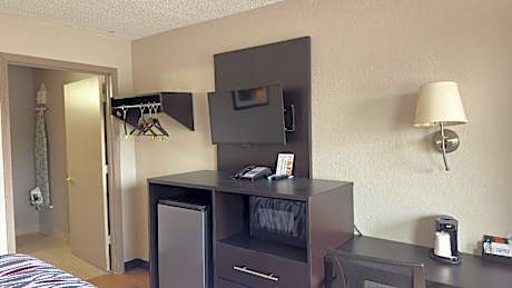 Red Roof Inn Anderson, IN