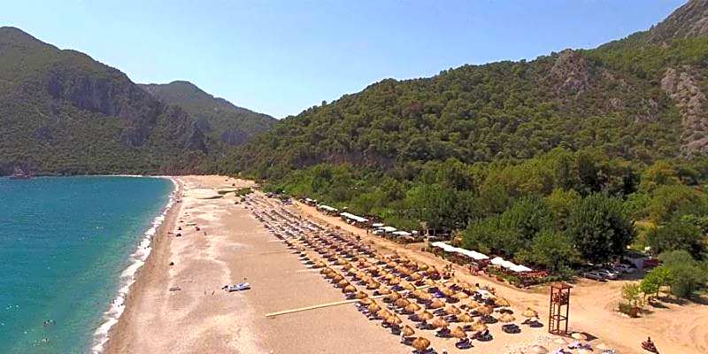 Castello Hotel & Aparts