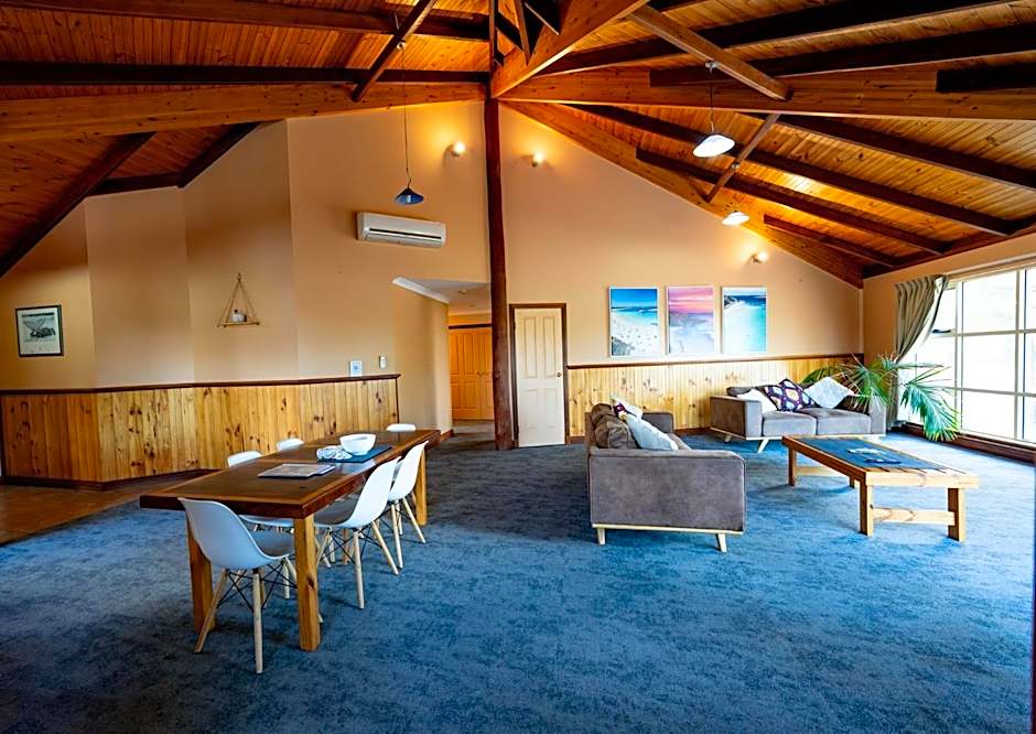 Esperance Foreshore Apartments