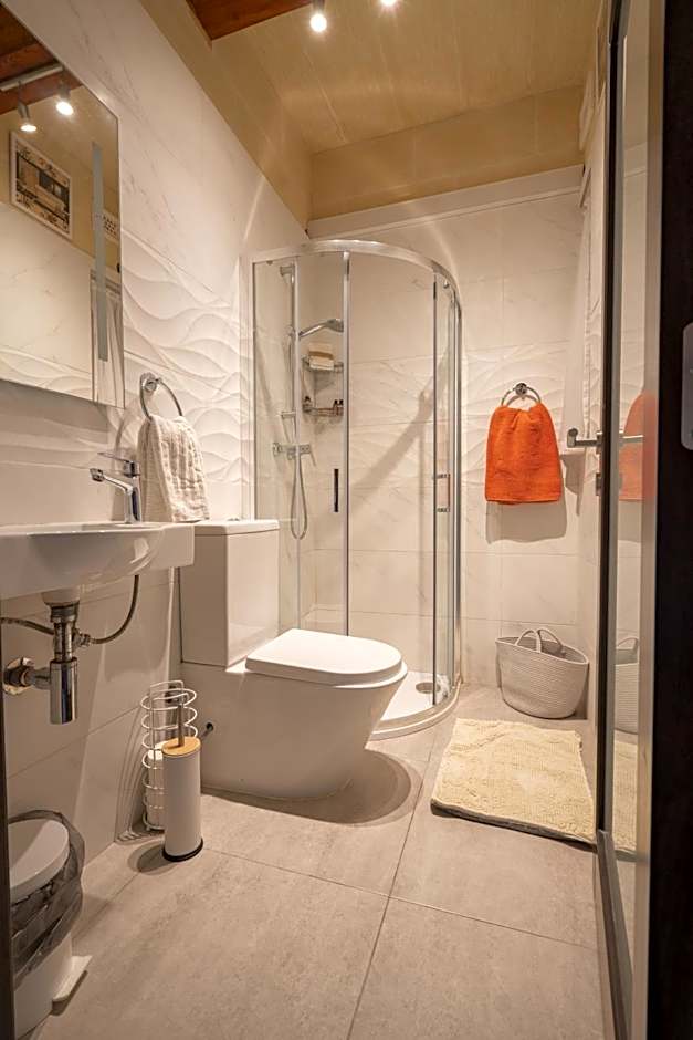 Ajuga Luxury Boutique B&B