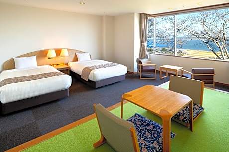 Superior Twin Non-Smoking (With Private Bath)