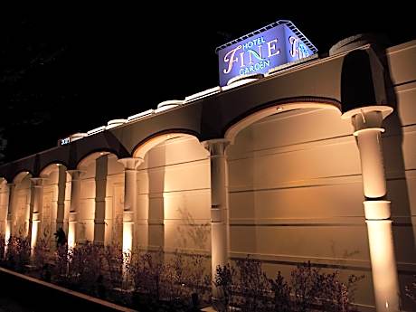 Hotel Fine Garden Suzuka - Free Parking