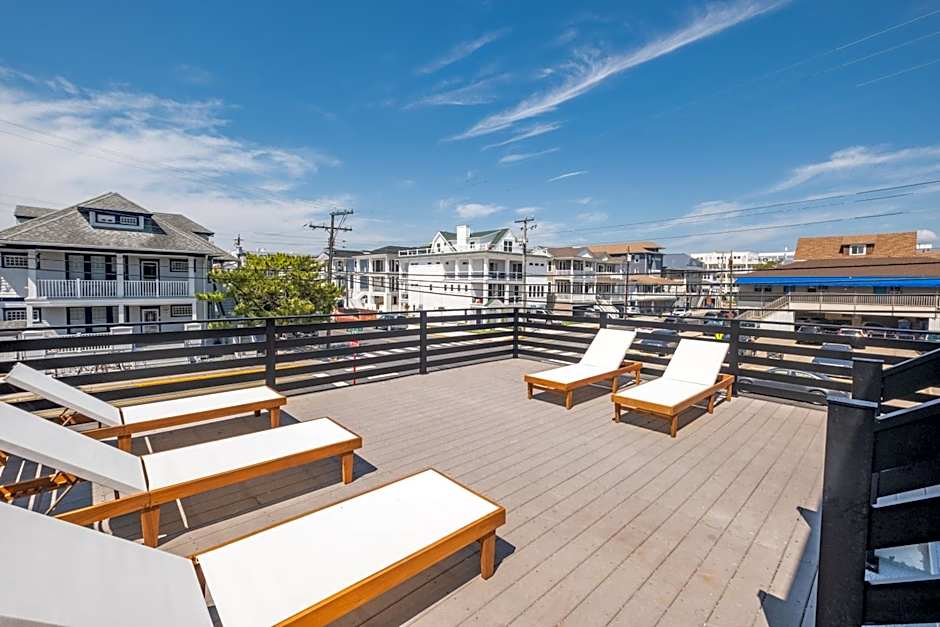 The Surf Club