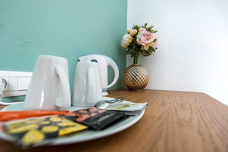 V-rooms in Milos Cyclades