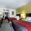 Comfort Inn & Suites Thomson