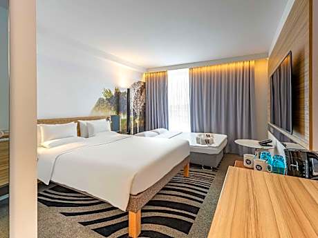 Standard family room 4 max, 2 adults and 2 children