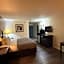 Quality Inn & Suites Woodstock near Lake Geneva