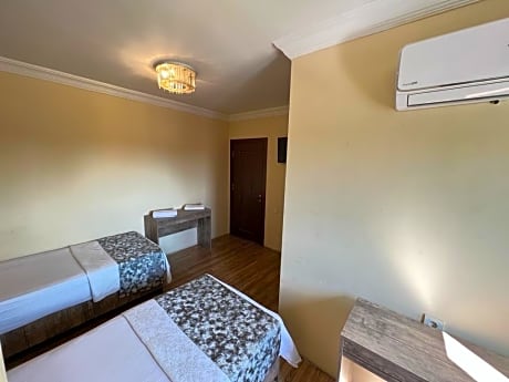 Double Room with Shower - Smoking