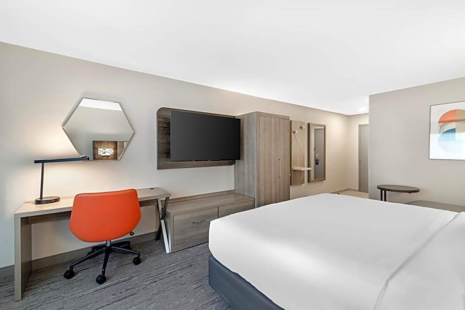 Holiday Inn Express & Suites North Conway, NH By IHG
