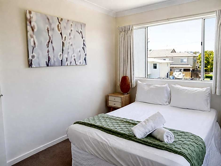 Pelican Cove Waterfront Apartments
