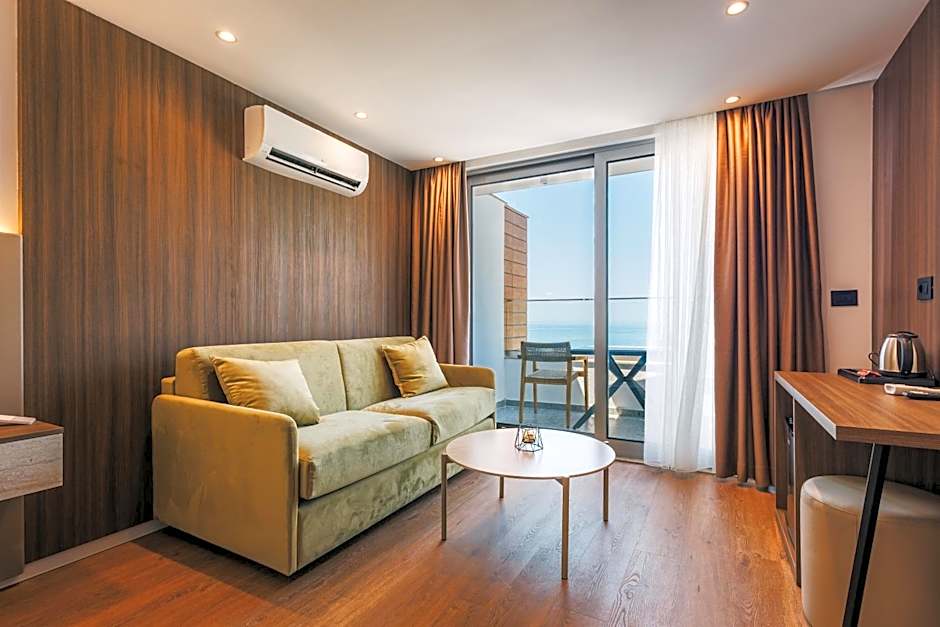Hotel Mediterraneo Liman