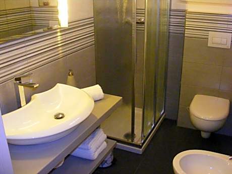 Single Room with Private Bathroom