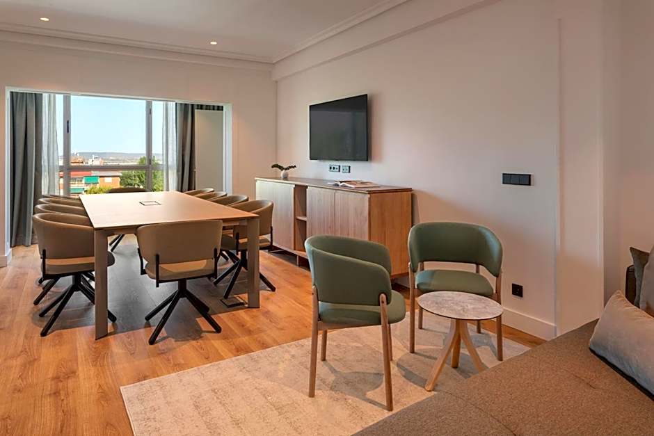 Melia Madrid Barajas
