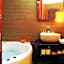 Orange Hotel