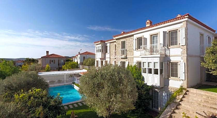 Peremere Alaçati Otel