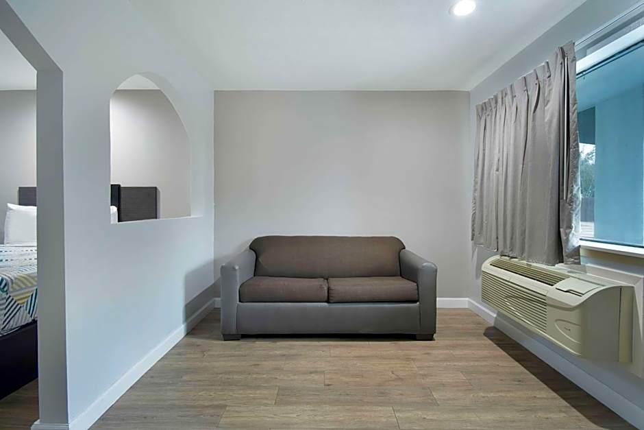 Motel 6 Houston, TX - I-10 West