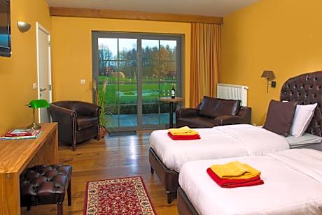 Deluxe Double or Twin Room with Garden View