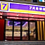 7 Days Inn Zhenjiang Jinshan Park Branch