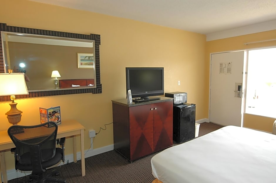 Ambassadors Inn & Suites