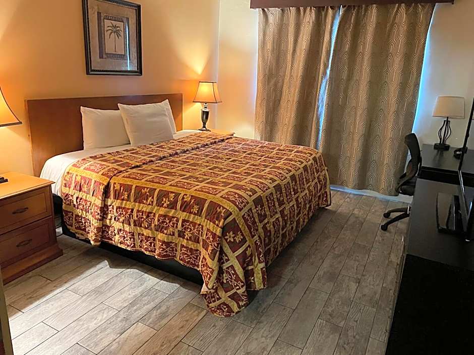 Grand Inn