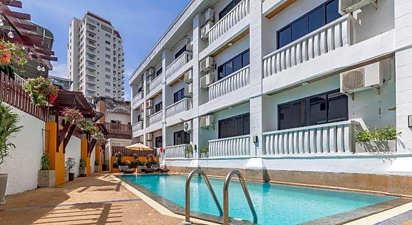 Rattana Karon Beach Hotel