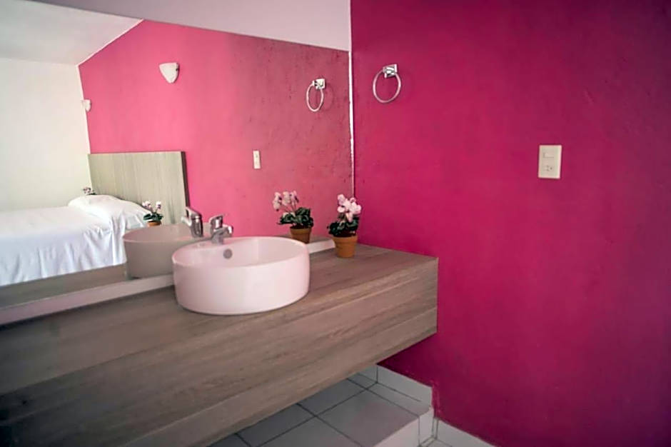 Hotel Santa Cruz Juchitan