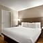 Days Inn by Wyndham Kelowna