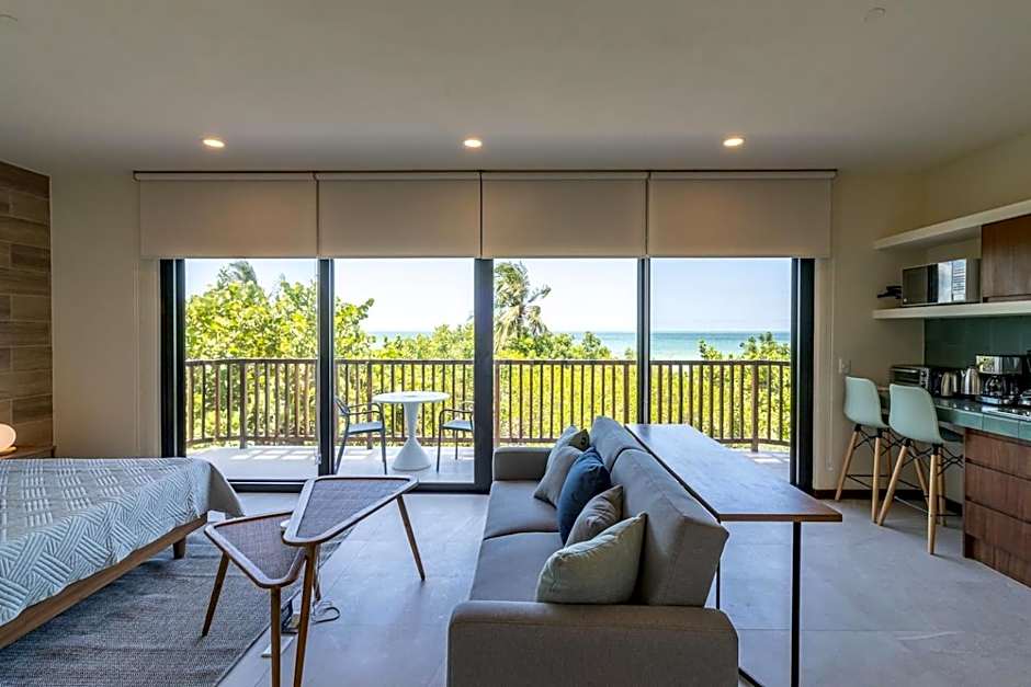 Ocean View Loft in Punta Cocos - C102