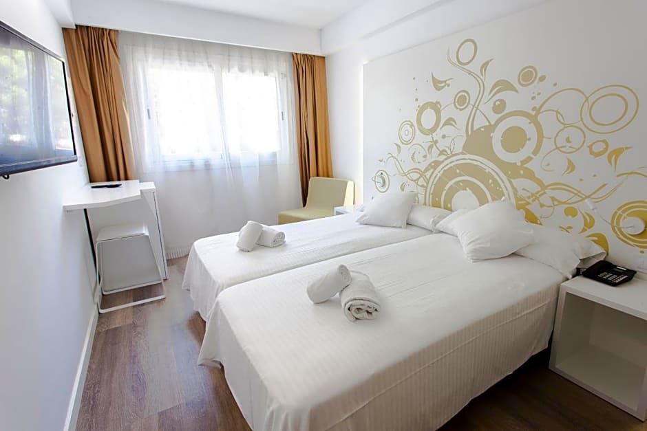 R2 Bahia Cala Ratjada - Adults Only