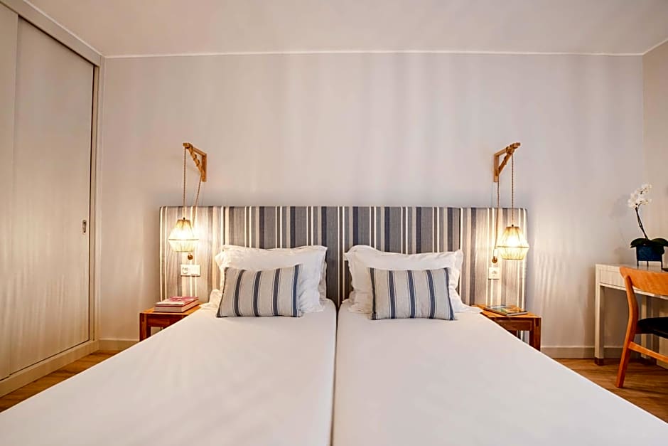 Aqualuz Lagos by The Editory