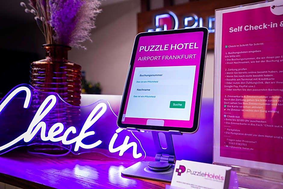 Puzzle Hotel Airport Frankfurt