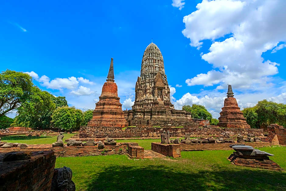 Dawnthaya Ayutthaya House