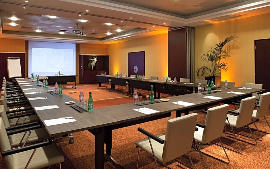 Mercure Paris CDG Airport & Convention