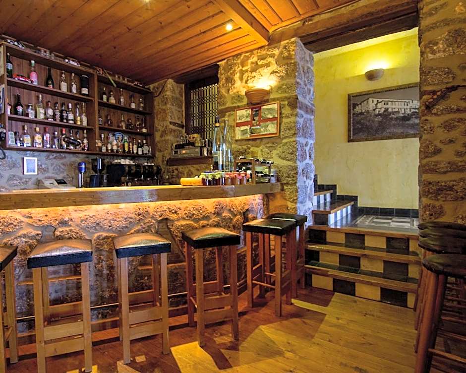 Pigi Tarlampa Hotel