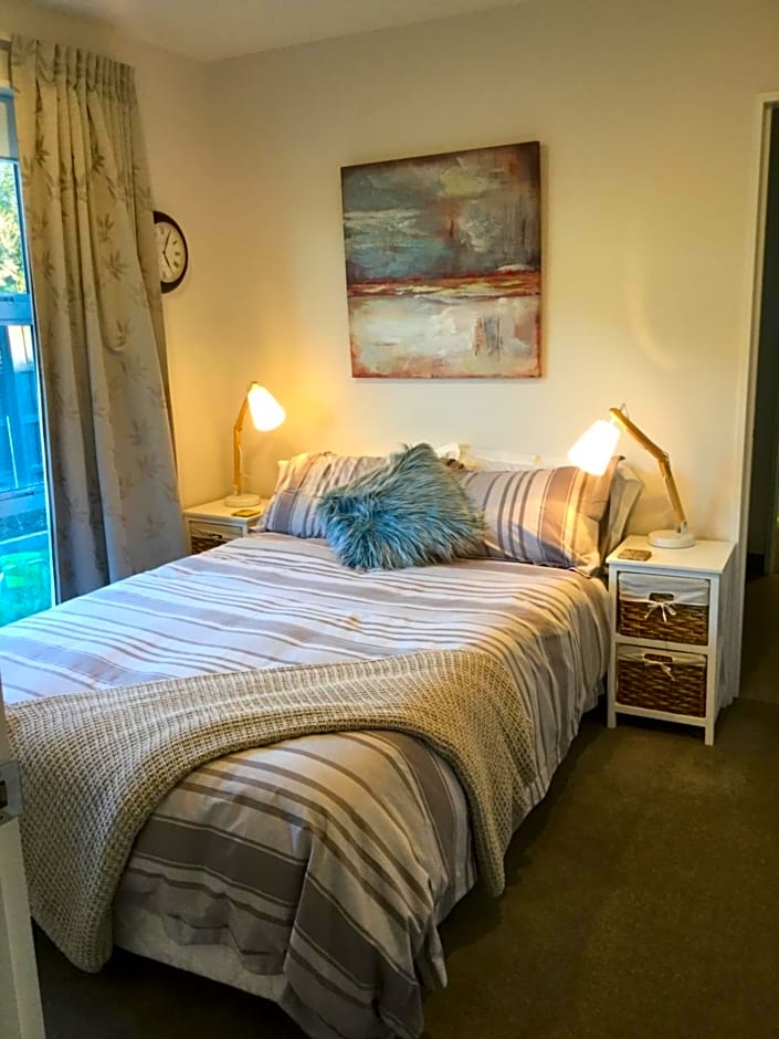 Bed & Breakfast in the Heart of Fendalton