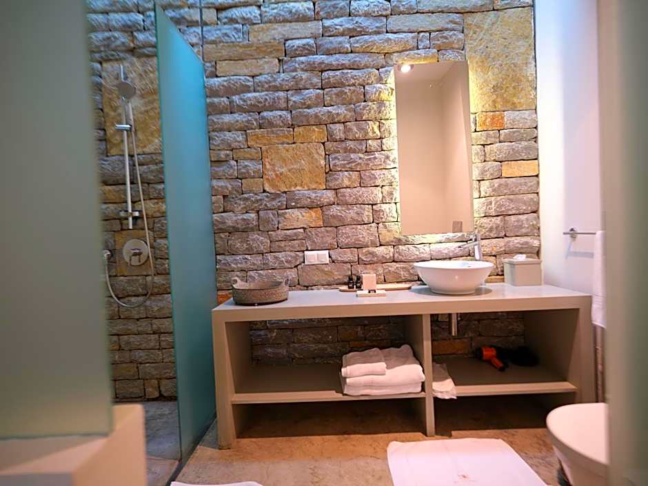 Bella Sombra Hotel