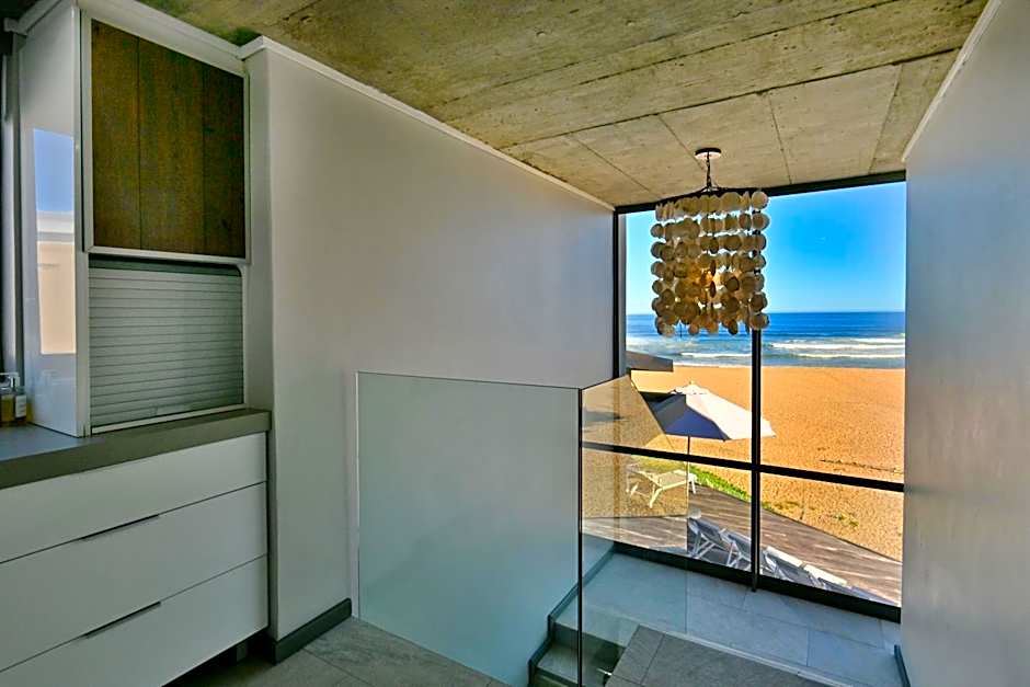 At Last Glentana Beach Manor