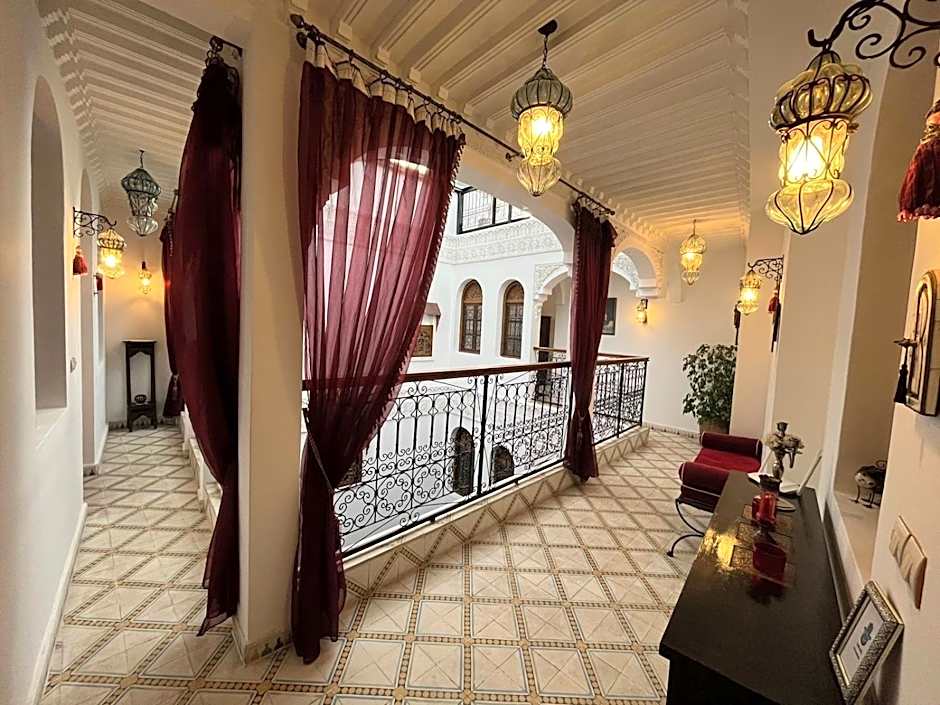 Riad Mouna