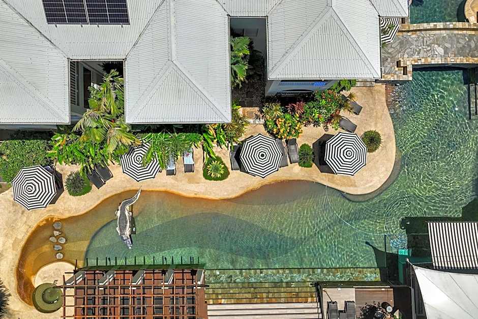 Mantra PortSea Port Douglas