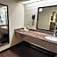 Days Inn & Suites by Wyndham Stockbridge South Atlanta